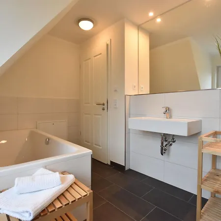 Spacious Holiday In Near Baltic Sea Beach Ferienhaus
