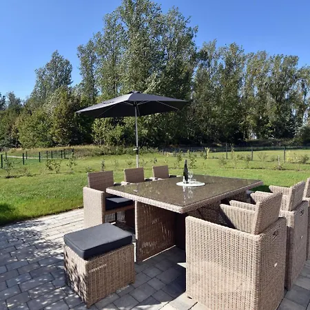 Ferienhaus Spacious Holiday In Near Baltic Sea Beach *
